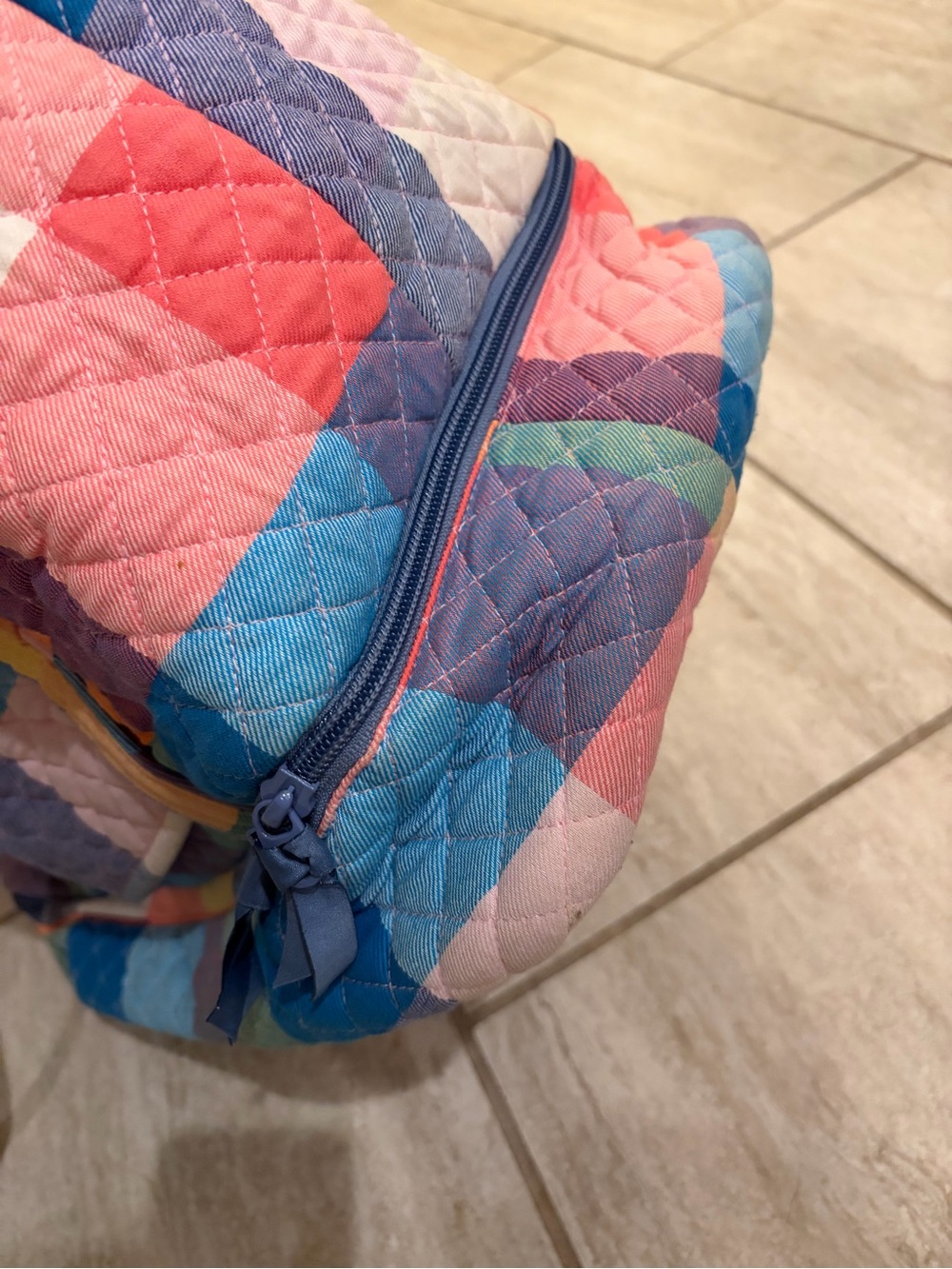 Vera Bradley Quilted Tropics Plaid Vera Deluxe Travel Tote - Picture 7 of 8